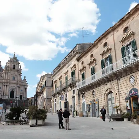 Il Quartino Di Palazzo Maggiore 4*