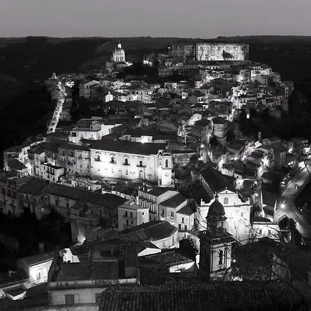 Il Quartino Di Palazzo Maggiore ベッド・アンド・ブレックファスト